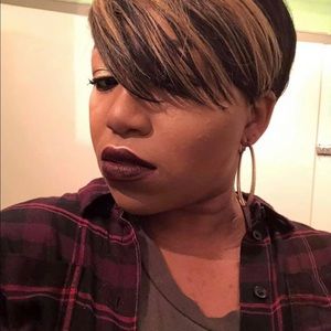 Meet your Posher, Carmalisa